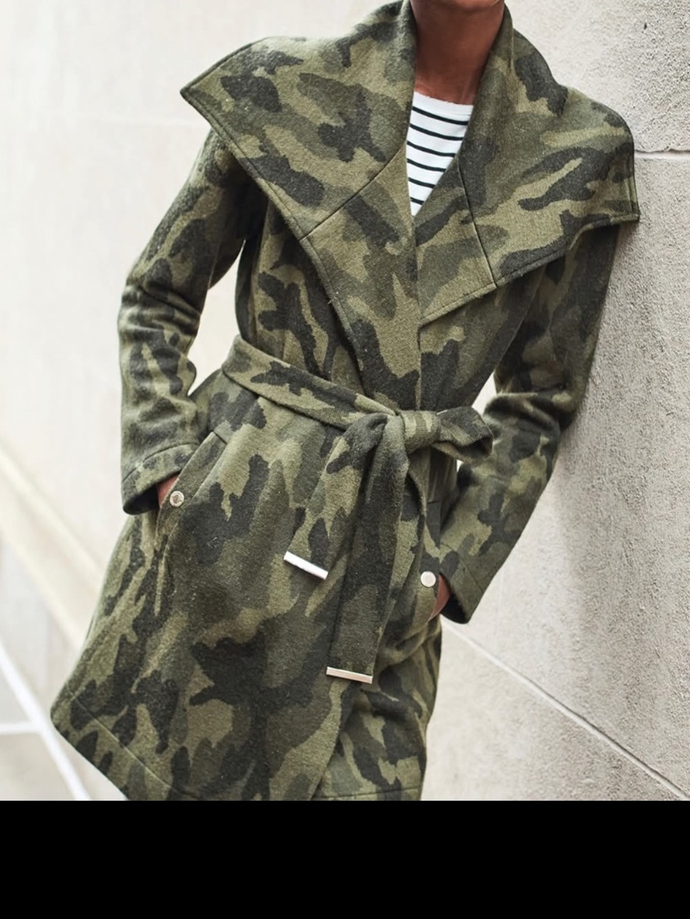 White House black market camo green sweater cardigan coat XL